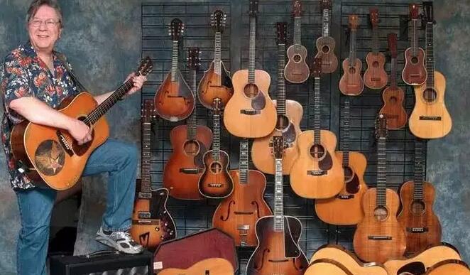 實體吉他店慢慢都關(guān)了,這怎么搞?